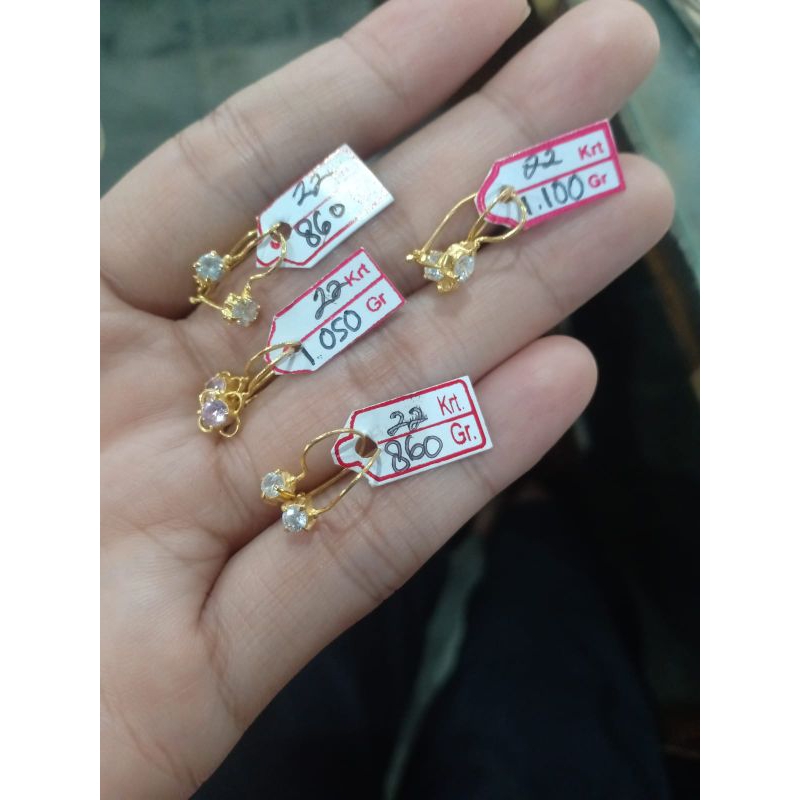 anting bunga kadar emas 22 karat