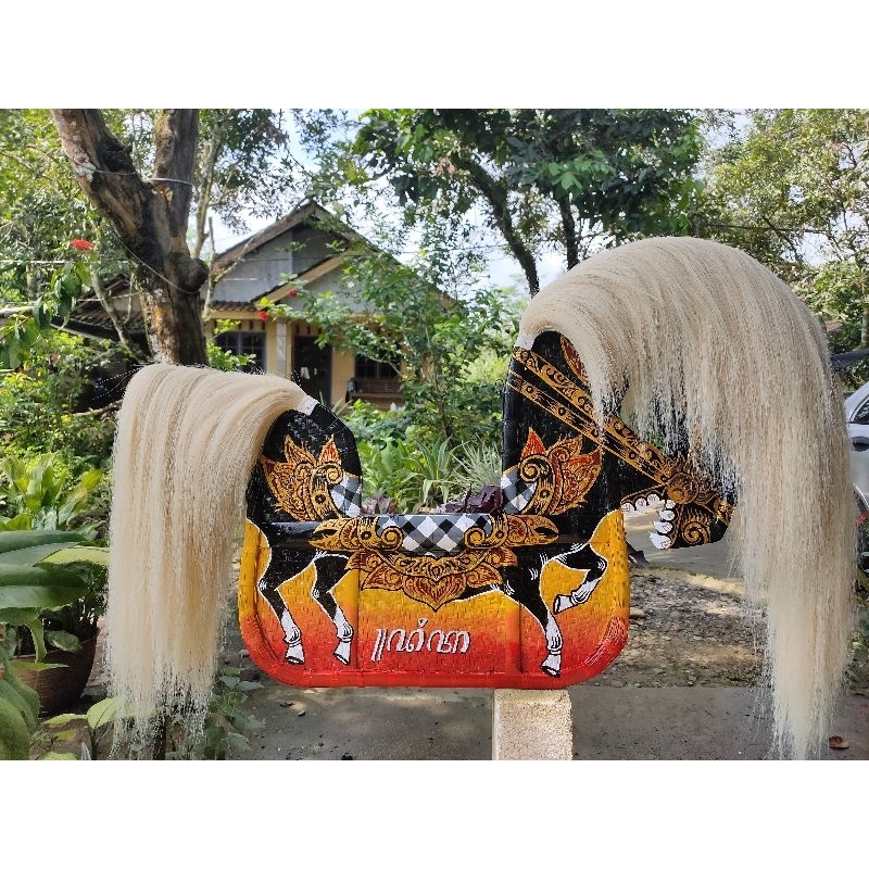 kuda lumping ebeg jaran kepang