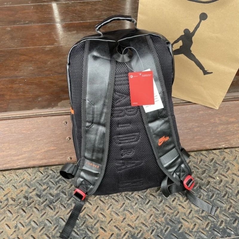 NK AirJordan 6 Retro &quot;Infrared&quot; Backpack