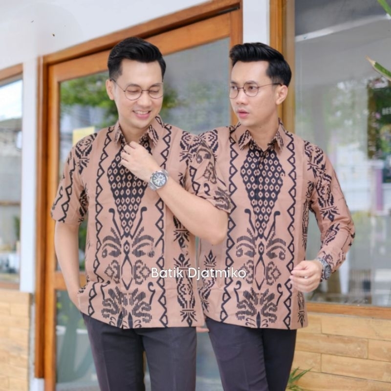 Kemeja Hem Batik Pria Lengan Panjang & Lengan Pendek Lapis Furing M L XL 2XL MHL Batik Mocca