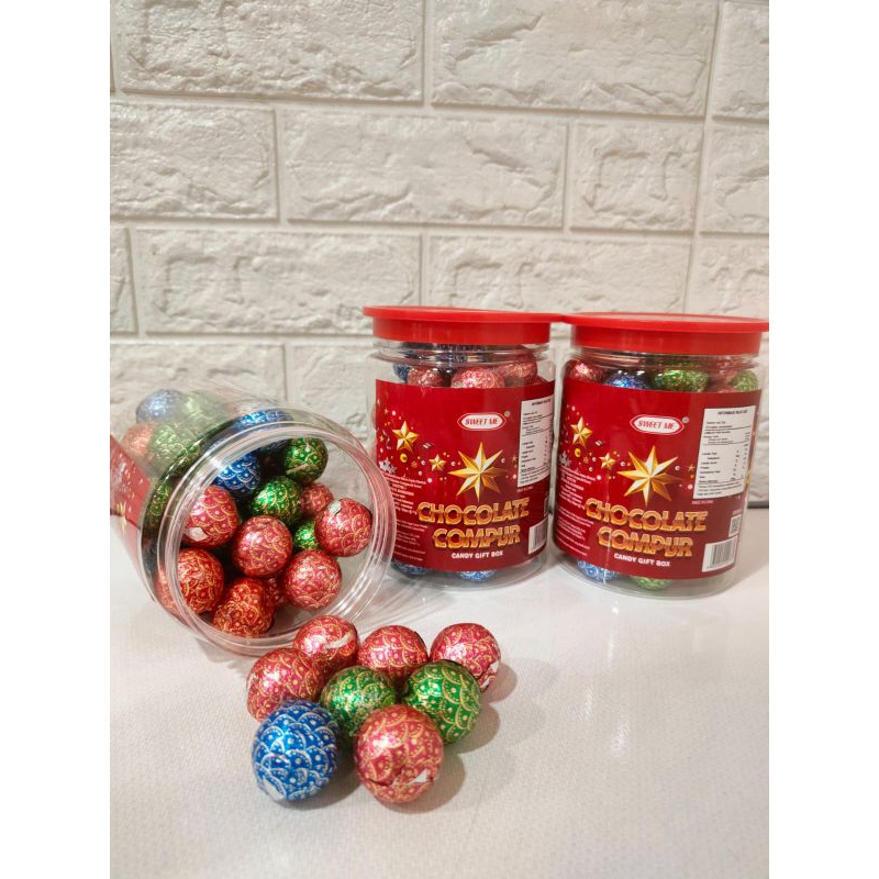 

Cokelat Compour Candy Gift Box 550gr isi 50