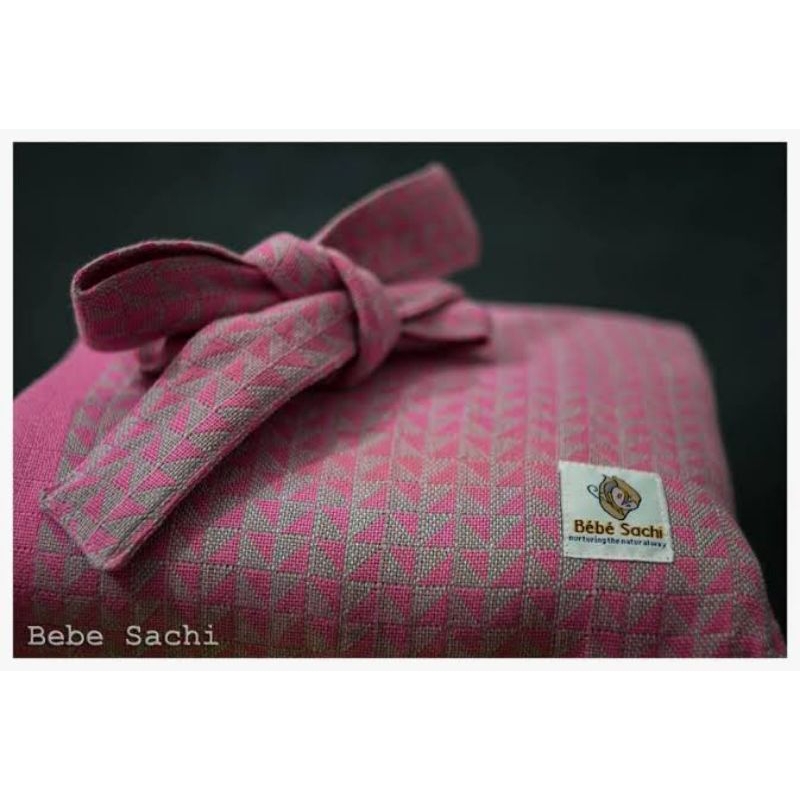 Preloved Woven Wrap Bebesachi Rebung Pink size 7