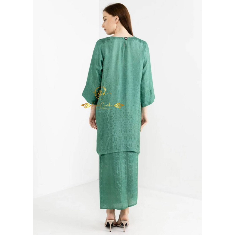 One set viscose kaftan blouse