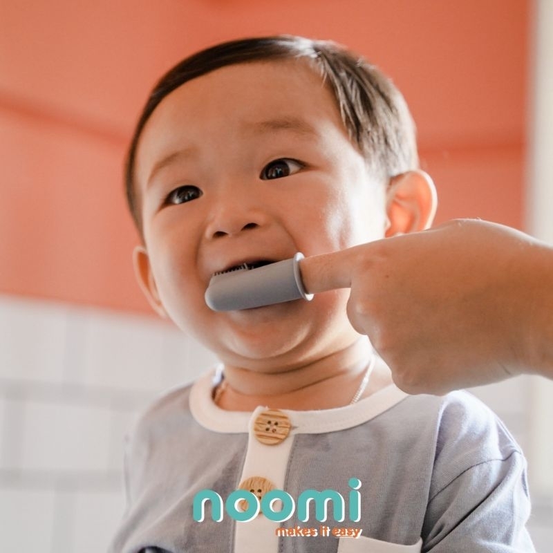 Noomi Silicone Finger Toothbrush isi 2 / pembersih Lidah Bayi / sikat Gigi