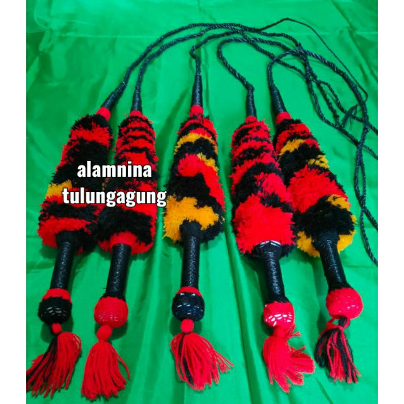 cambuk jederan pecut