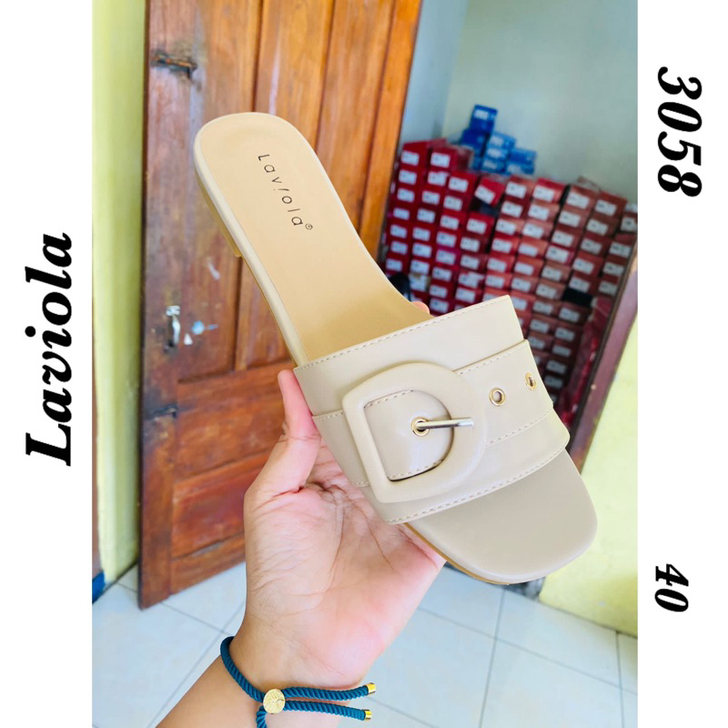 sendal flat 3058