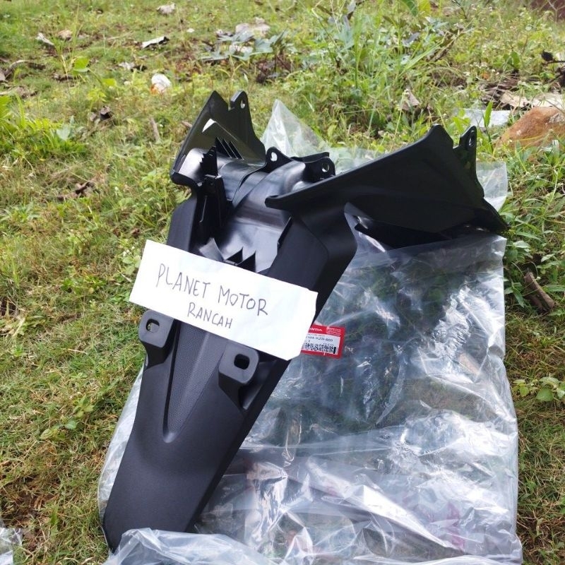 8010AKZR600 Fender RR Assy Spakbor Belakang Vario Techno 125 Fi Orginal Ahm