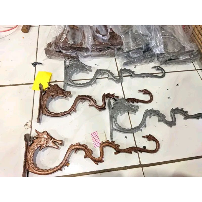 Gantungan Sangkar Motif Naga Gantungan Sangkar Tempel Dinding