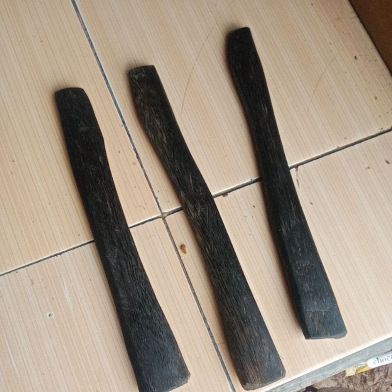 Gagang Kampak Kayu Aren / Kayu Ruyung Hitam