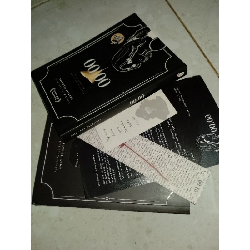 PRELOVED NOVEL 00:00 dan 01:00