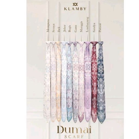 DUMAI SCARF WEARING KLAMBY