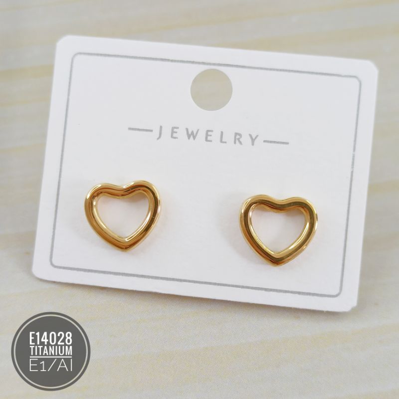 Anting Stud Titanium Love E14028