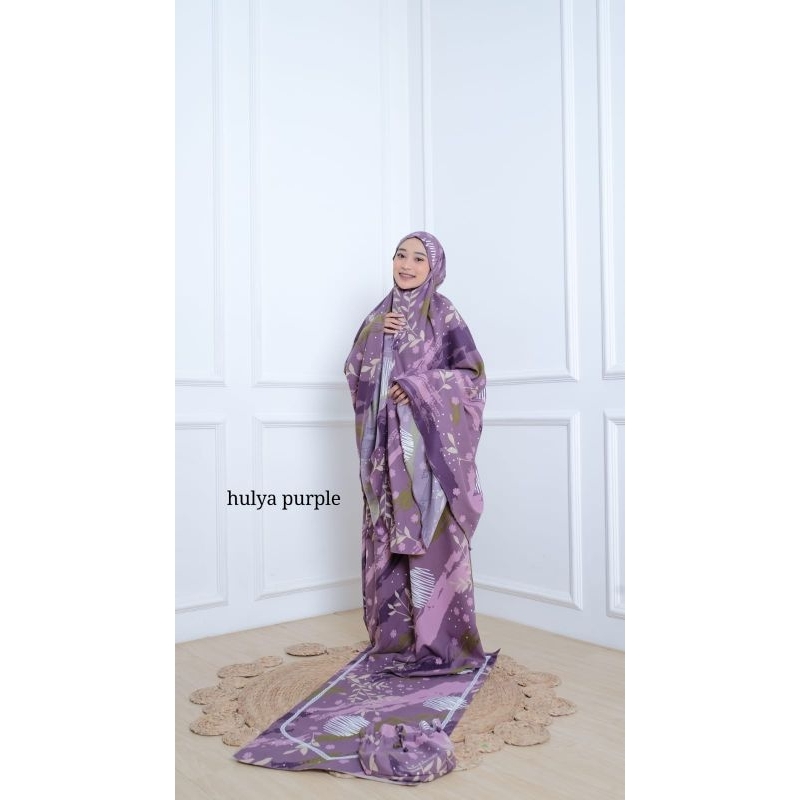 Mukena Hulya Dalanova