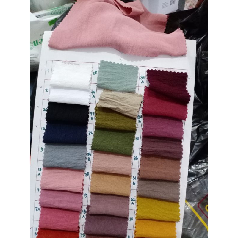 kain crinkel polos berbagai warna