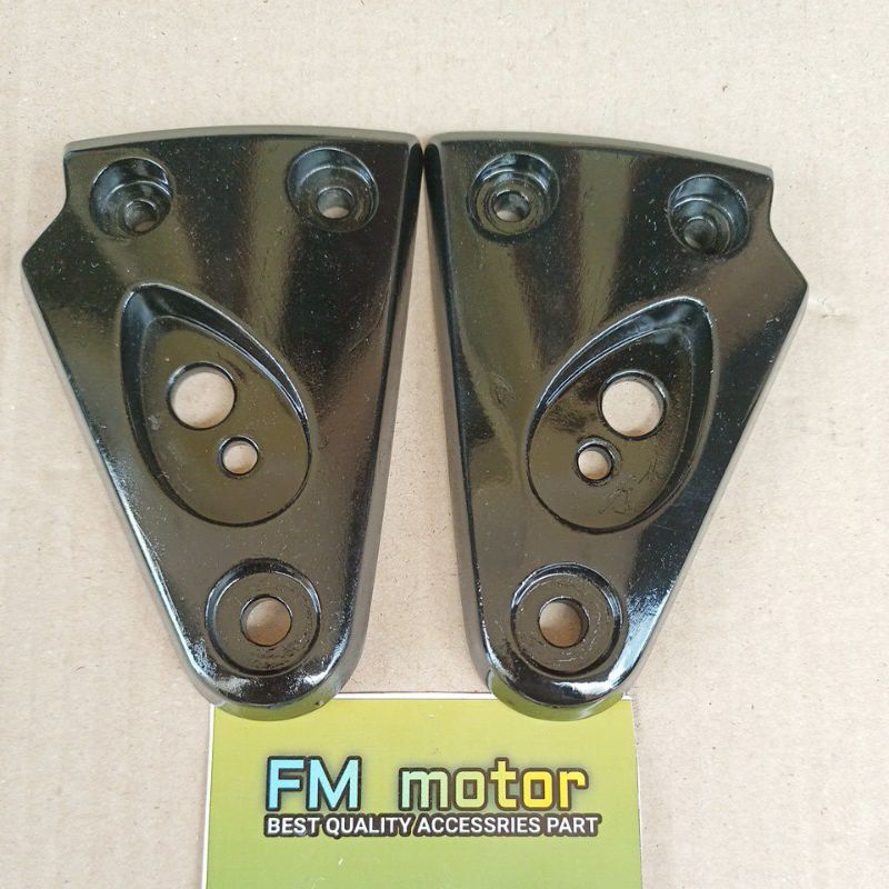 BRACKET KUPINGAN LAMPU DEPAN HONDA TIGER REVO TAHUN 2008 ORIGINAL