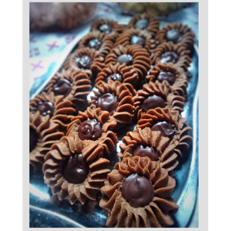 

kue lebaran / cookies coklat butter / kue mawar coklat renyah 250gr