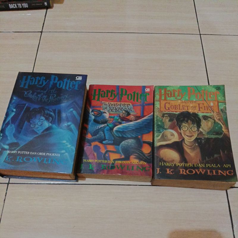 Buku novel harry potter bekas original