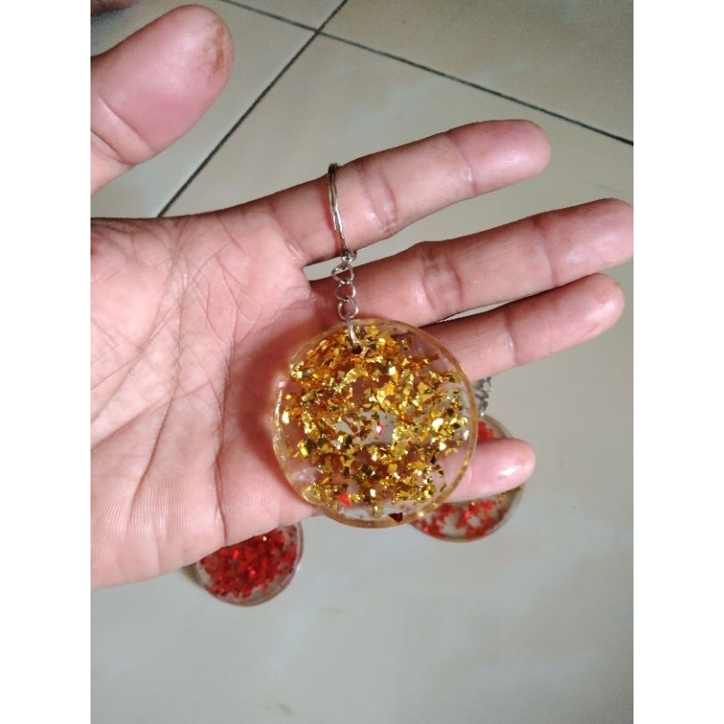 Gantungan Kunci Resin Unik Bening