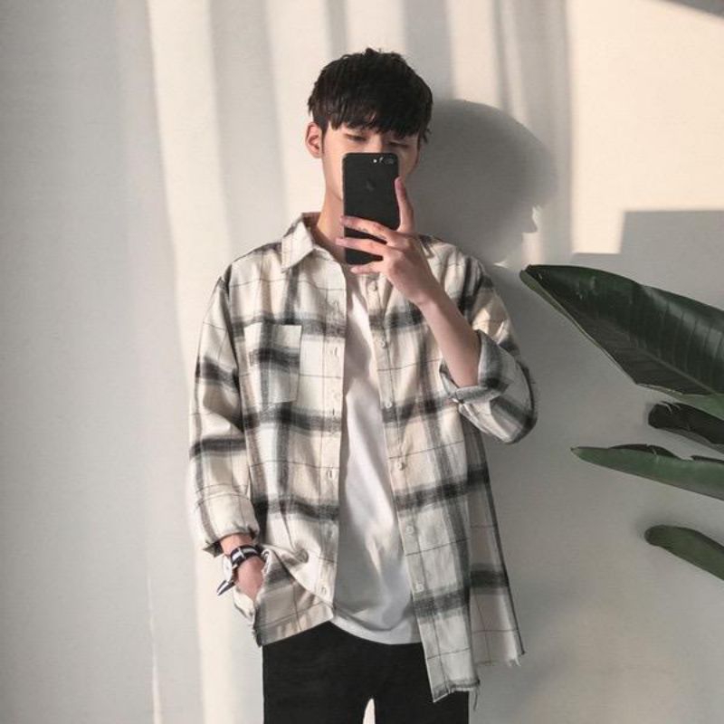 kemeja flanel lengan panjang remaja bestseller-Korean white premium