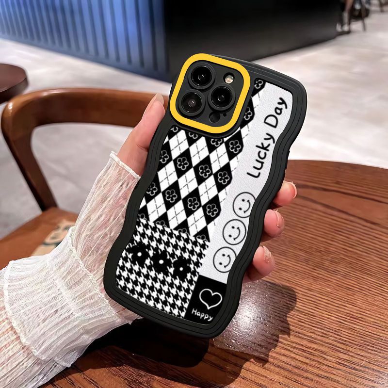 CASE WAVY GELOMBANG REALME C2 C12 C15 C11 2021 C20 C30 C31 C35