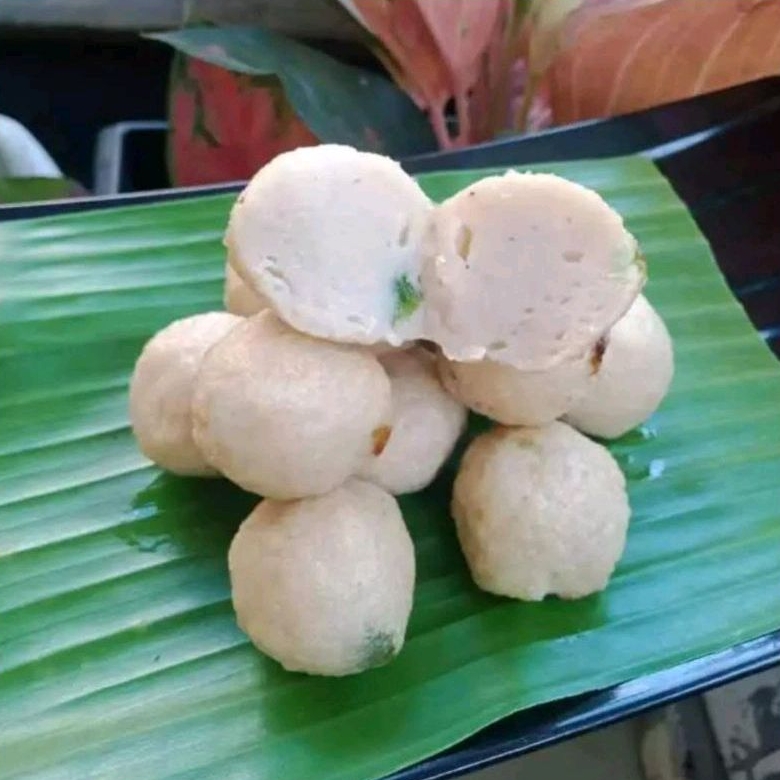 

pempek adaan 45pcs free cuka,pempek asli khas pelembang,