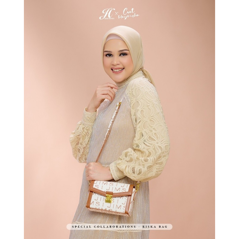 [READY STOK SUPER LIMITID] RISKA BAG JIMS HONEY - TAS COLAB ARTIS BY CUT MEYRISKA (LIMITID STOK) bisa COD