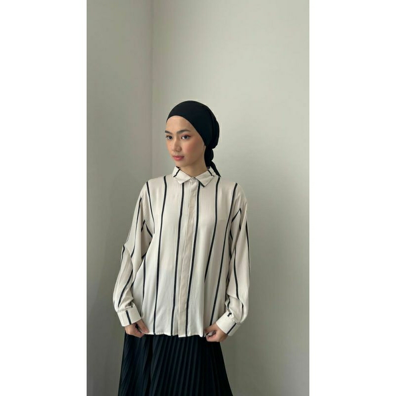 (MID YEAR SALE) Pattern Oversized - Stripes Oat Black (READY STOCK)