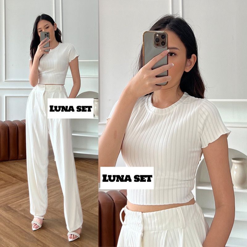 LUNA CUTE SET HORNET SET - KAOS POLO SET CELANA