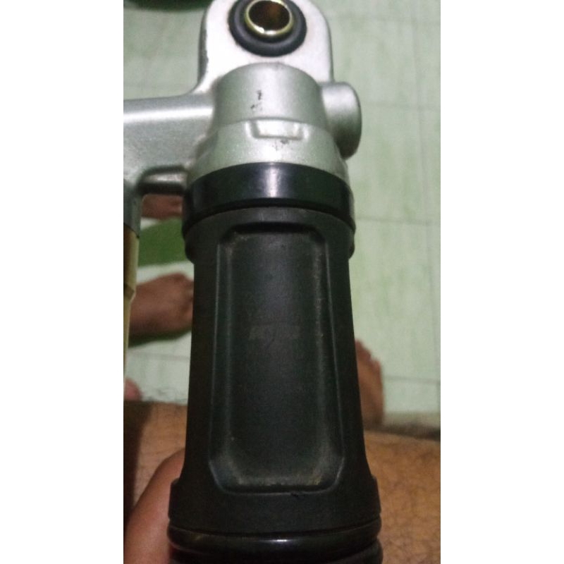 Shock belakang nmx copotan motor atau shock belakang Yamaha nmx atau shock belakang nmx atau shock b