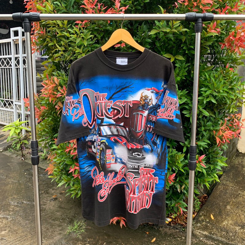 nascar the quest vintage tee