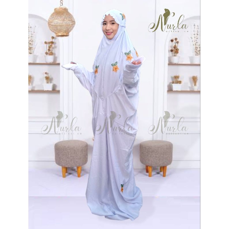 Mukena Terusan Bunga Mawar Daun Bordir Komputer Polino Silk