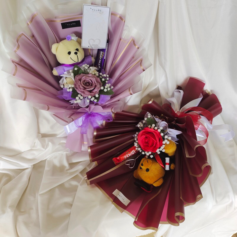 

Premium Artificial Bouquet + Boneka Teddy + Coklat │ Buket Bunga Teddy │ Choco Bouquet │ Buket Valentine/Wisuda/Anniversary/Special Occasion