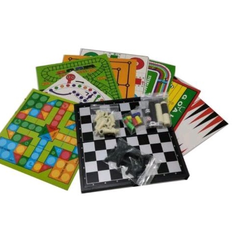 Mainan magnet 18in1  games catur, halma , ludo etc