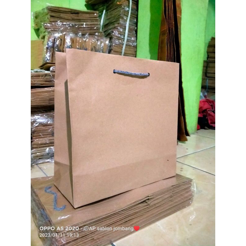 

Paperbag Coklat Costum Ukuran suka suka Cetak Sablon