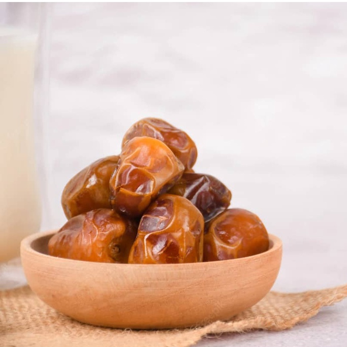 

Kurma Sukari Al Qassim Kemasan 500 gram Premium Grade A