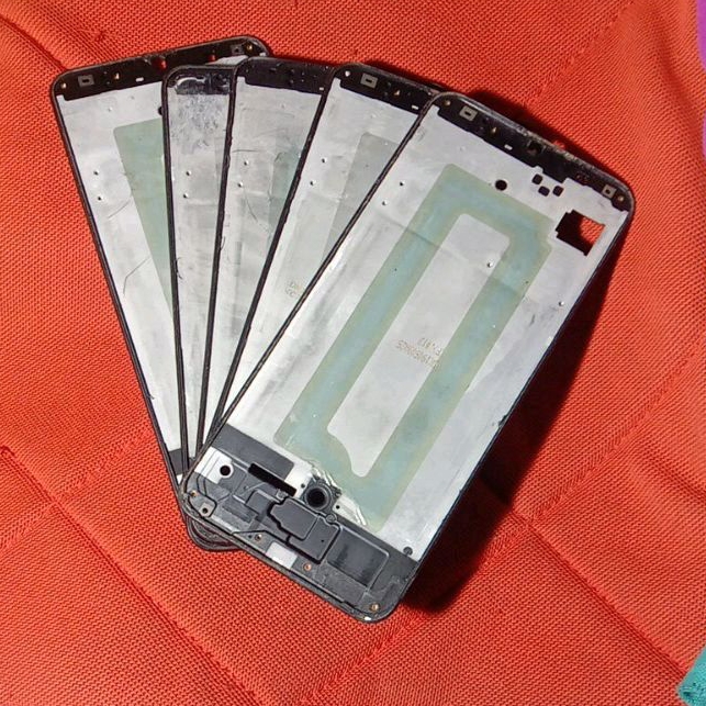 Frame Lcd Samsung /Tulang tengah A50/A50S  Dudukan Tatakan Lcd ORI / bawaan hp A50/A50S