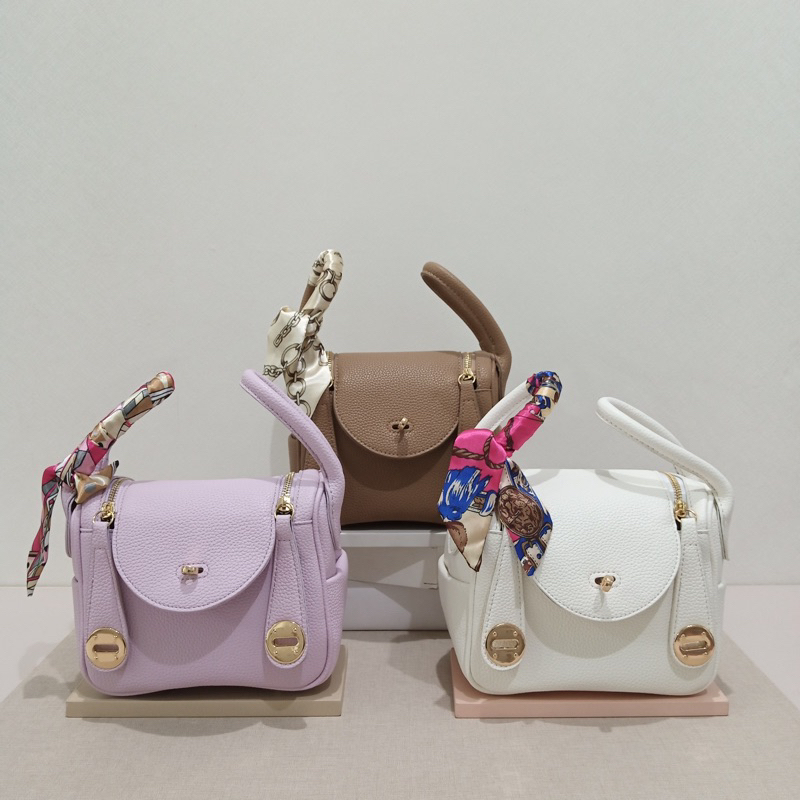 NAOMI - FREE TWILLY Premium Linsy Spring Bag size 20 Import - Tas Premium - Tas Fashion Wanita - Shoulder Bag Wanita - Naomi Bag - Tas Naomi - Tas berkualitas - tas premium - tas - bag - tas wanita - tas warna pastel - soft colour