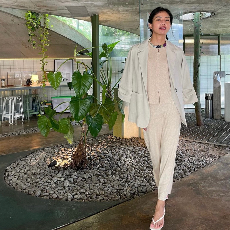 IVY SET - Setelan Skirt Wanita Longsleeves Knit Set Top OneSet Rok Wanita Ribbed Knit Atasan Tangan Panjang Wanita / SOMA