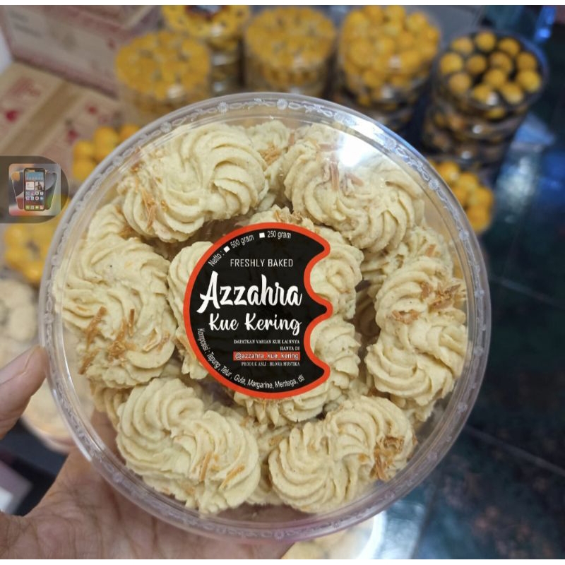 

KUE SAGU KEJU/ SAGU KEJU RENYAH