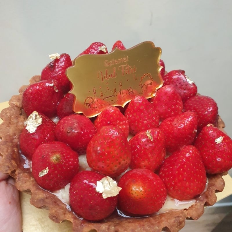 

strawberry pie/ hampers/ lebaran hampers