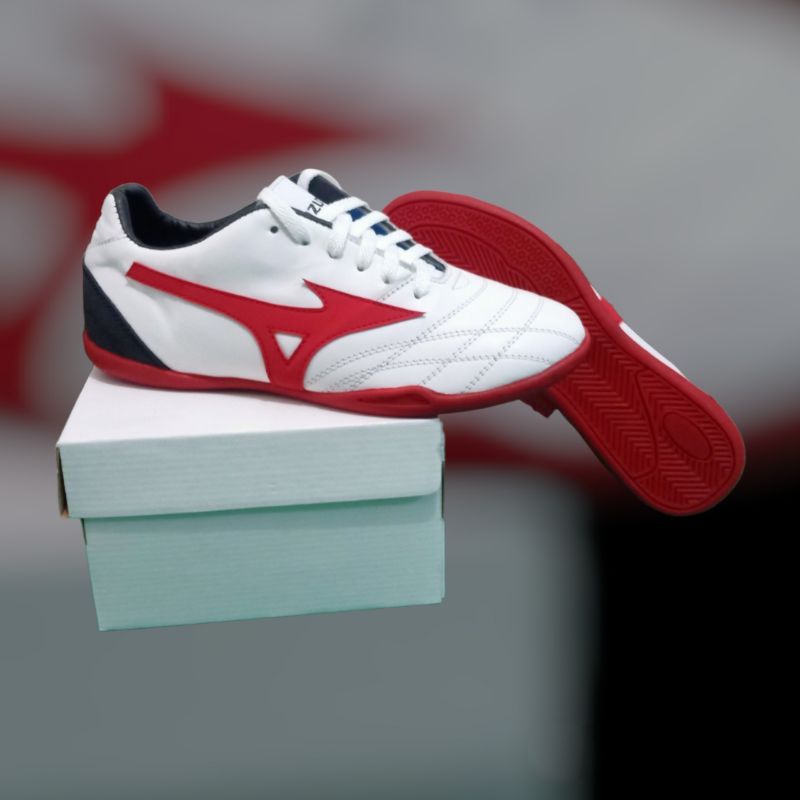 Sepatu Futsal Kulit Terbaru brand Mizuno