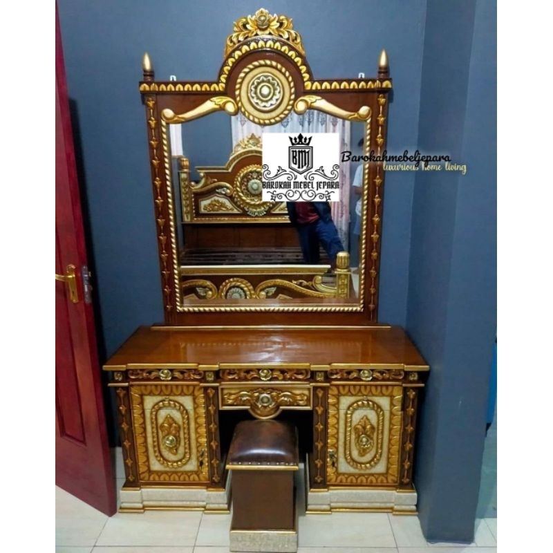 Furniture kamar set jati full set lemari , dipan tempat tidur , meja rias