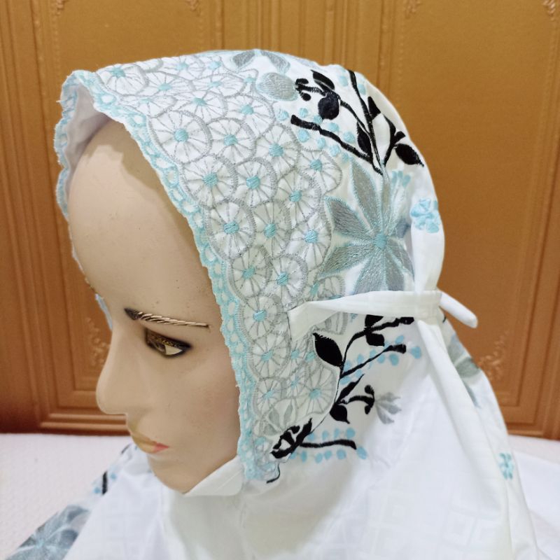 Agen grosir mukena terusan lajuran semi sutra kain kotak-kotak putih bordir premium syar'i terbaru