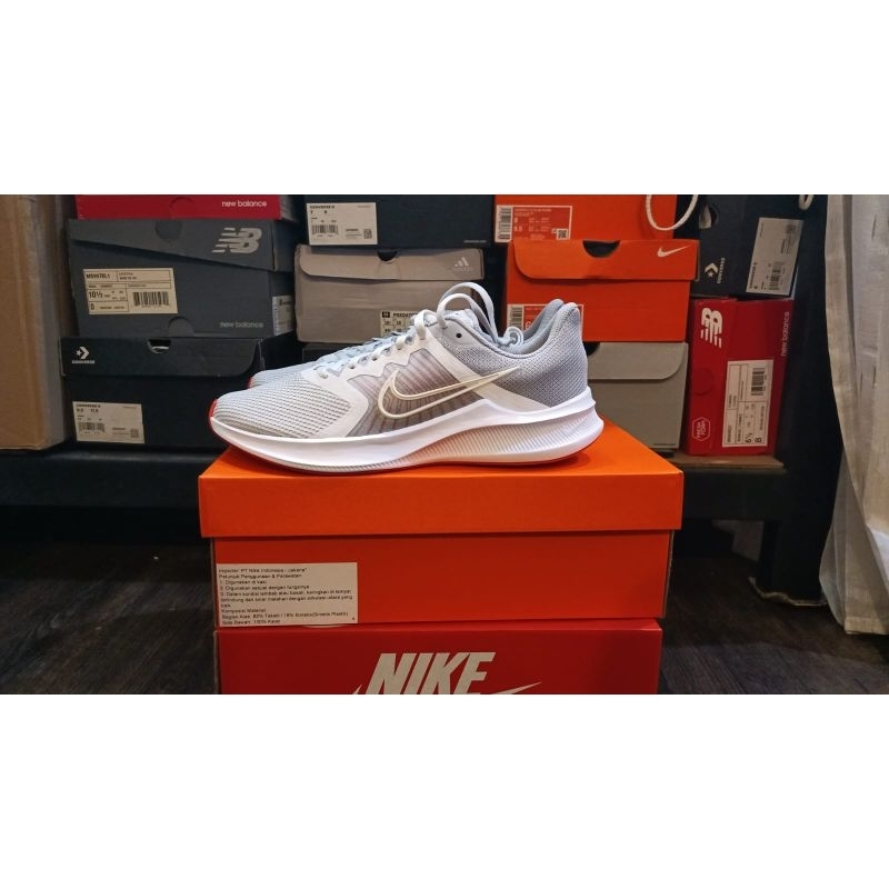 Nike downshifter 11 original BNIB