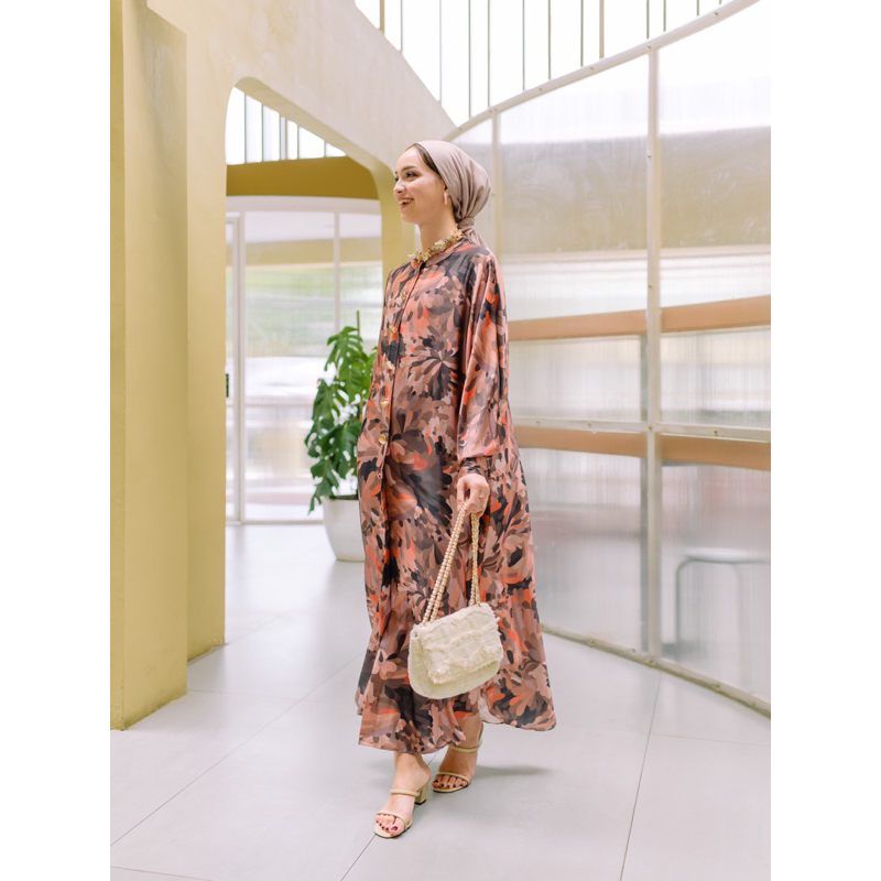 GLOSSY KAFTAN