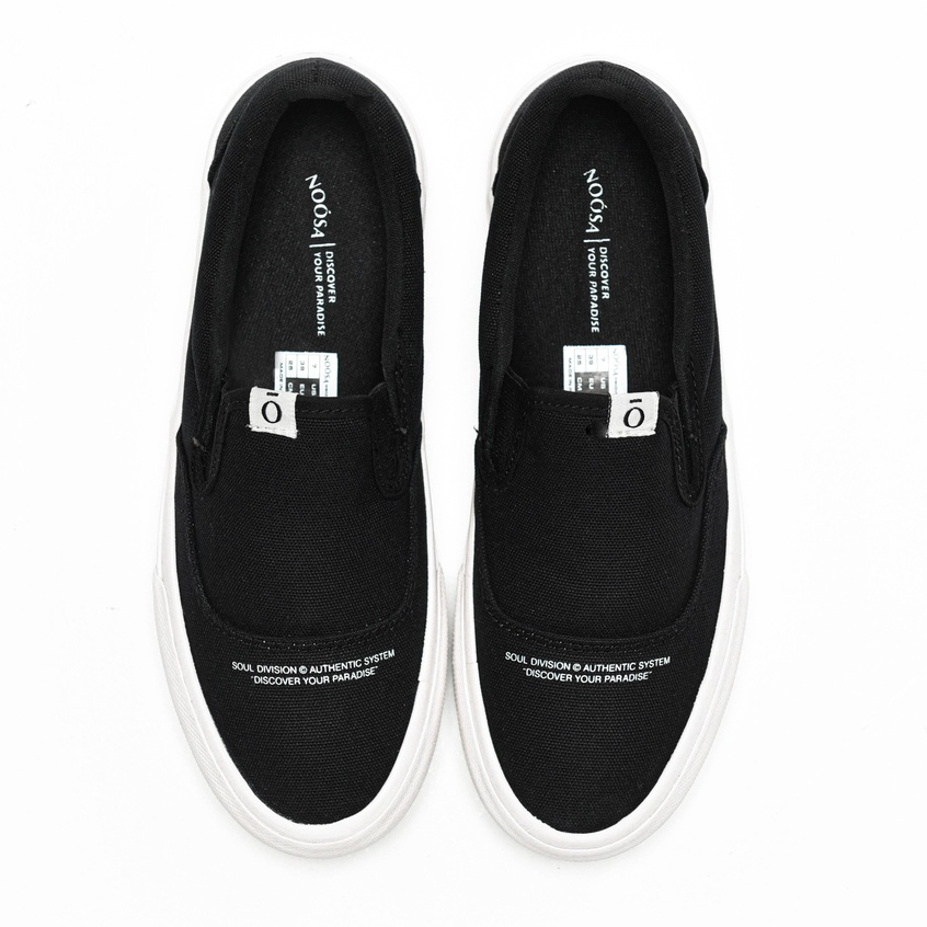 Sepatu Noosa Liberta Classic Slip On Mono Black / White