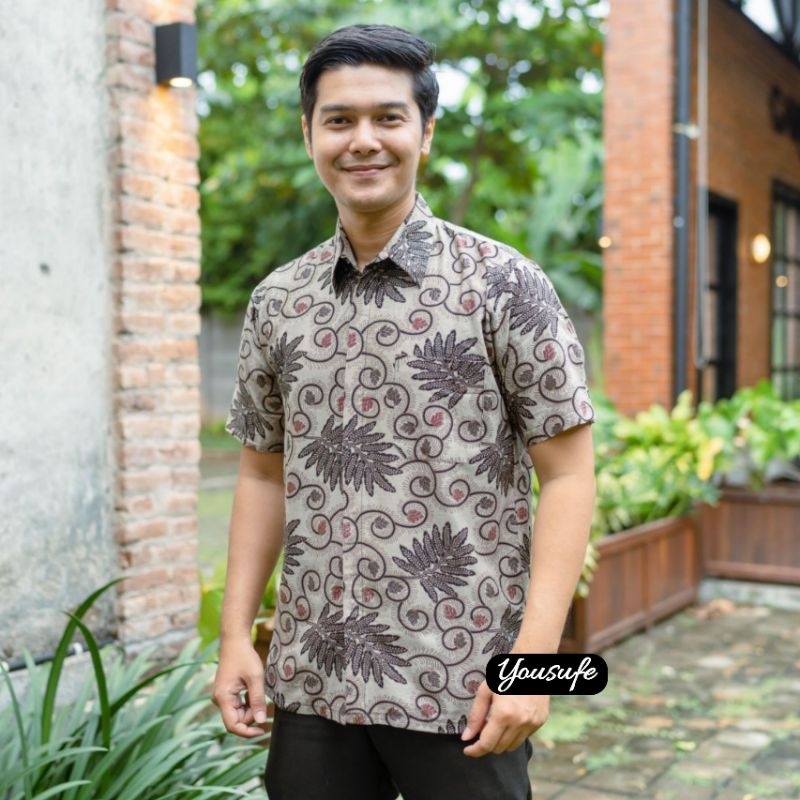 Batik Pria Lengan Pendek Katun Halus Seragam Pernikahan Hajatan Sinoman Katun Tidak Menerawan Motif Petir Coklat PC1003