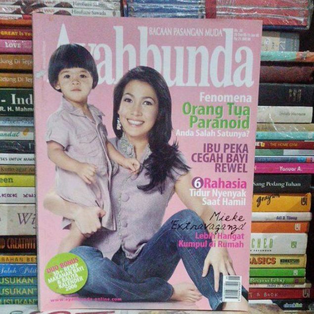 MAJALAH AYAHBUNDA ORIGINAL NO. 26 / 29 DESEMBER 2005 - 11 JANUARI 2006 BEKAS