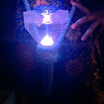 SLINGBAG LIGHTSTIK (TEULIGHT/TREASURE)