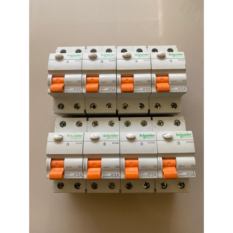 ELCB SCHNEIDER 2P 300MA 63A